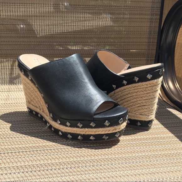 Charles David Shoes - Charles David Wedge Sandals